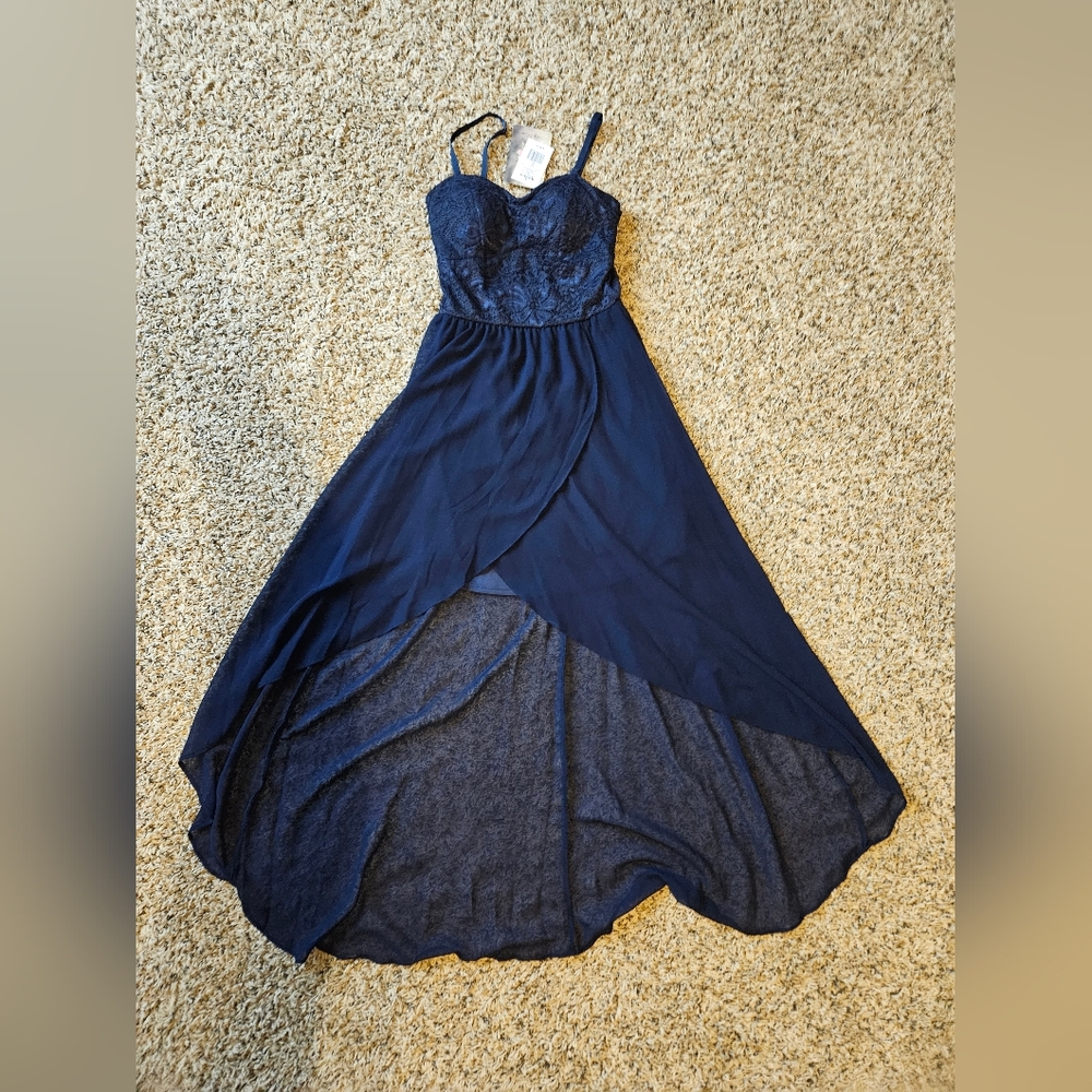 Blue dress, size medium